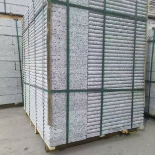 张家界 芙蓉白3公分厚磨圆边、拉槽，楼梯踏步