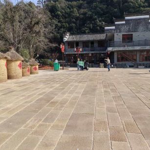 张家界仿古石铺装效果