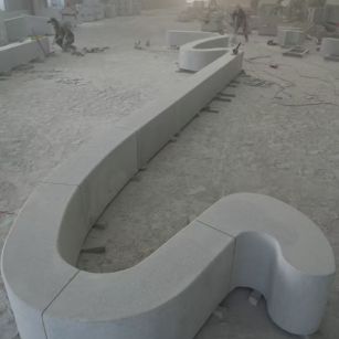 张家界 花岗岩整石坐凳拼装