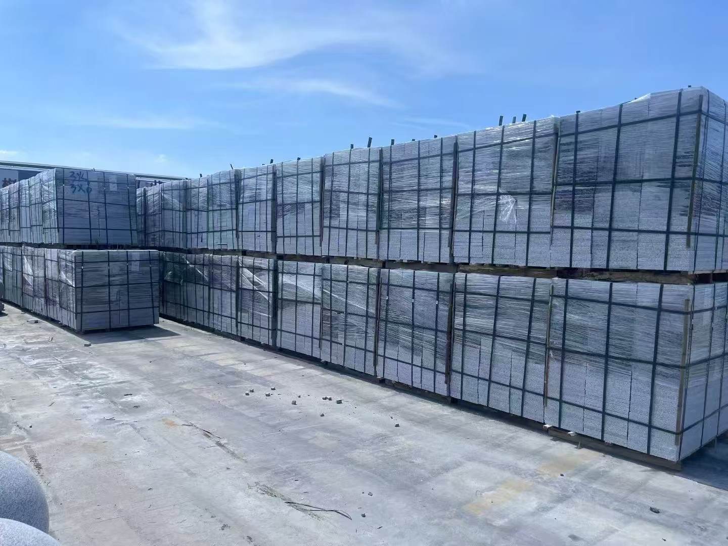 张家界 芝麻白火烧成品300*600地铺料，大量现货，物美价廉